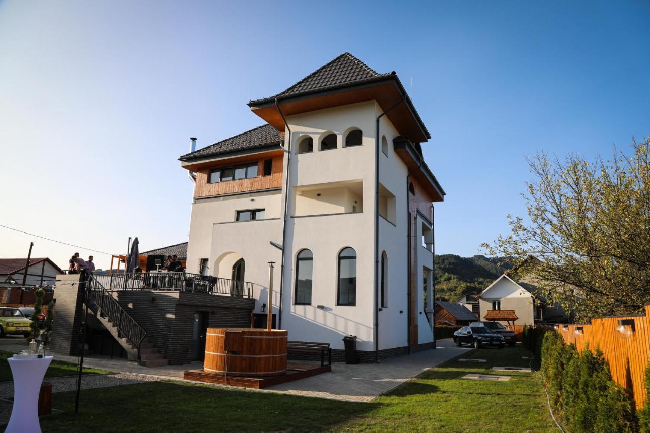 Pensiunea Maramures Guesthouse Viseu de Jos Ngoại thất bức ảnh