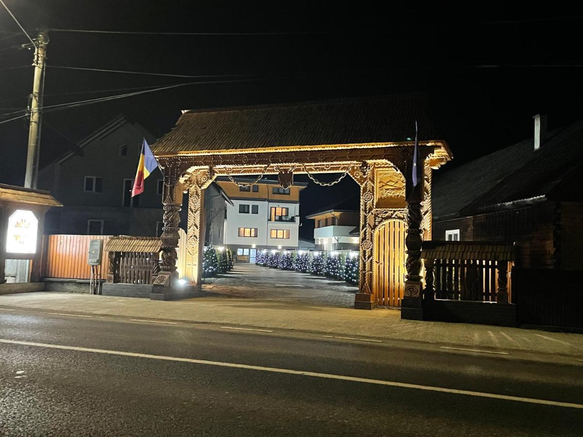 Pensiunea Maramures Guesthouse Viseu de Jos Ngoại thất bức ảnh