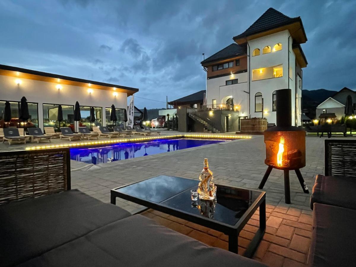 Pensiunea Maramures Guesthouse Viseu de Jos Ngoại thất bức ảnh